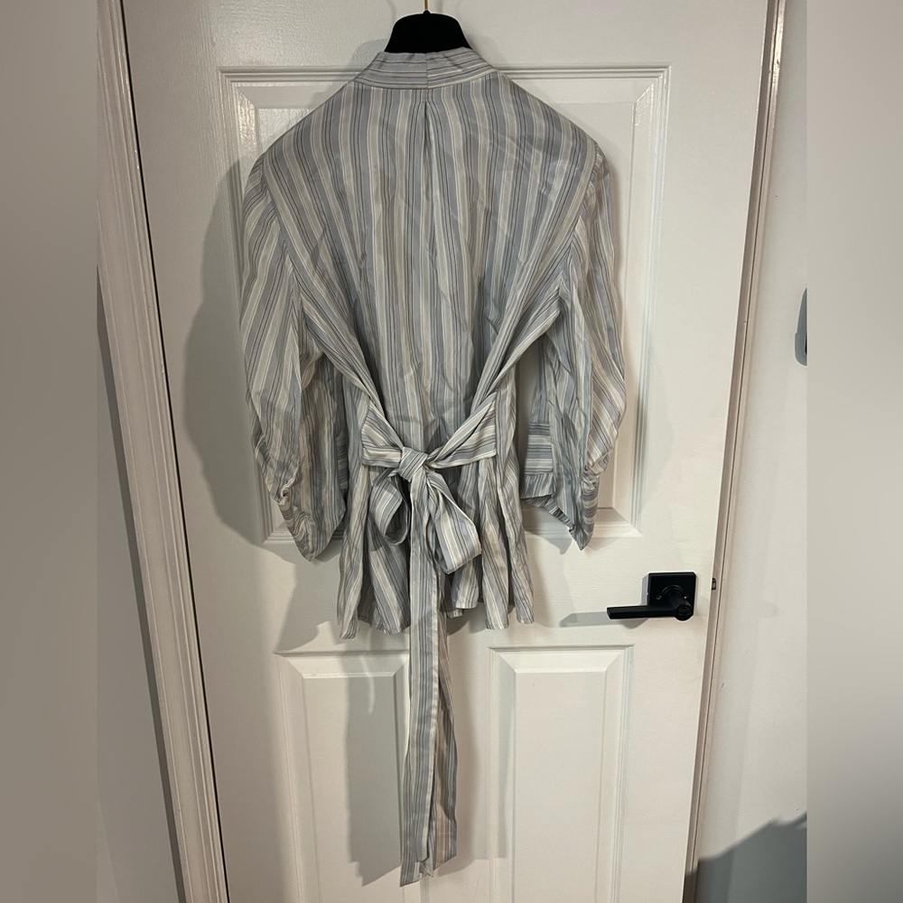 Lafayette 148 Womans 3/4 sleeve vneck striped blouse top shirt with Tie size L